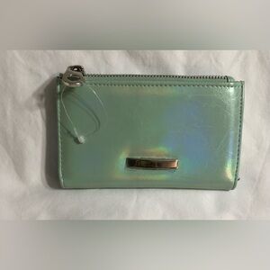 Snap Wallet zip pocket 8 slots 1 id slot 3 bill pockets mint green. 6”L X 4” W
